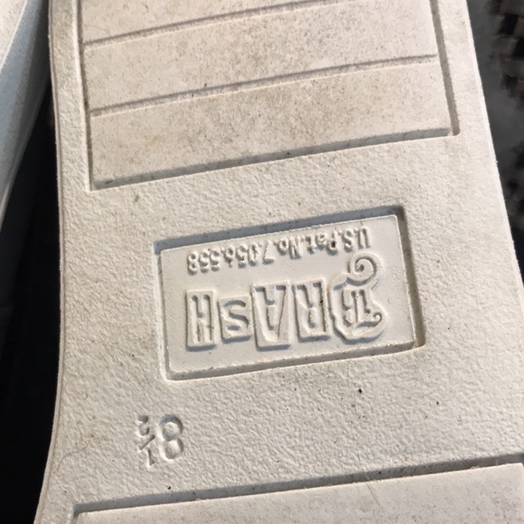 Brash Gray Faux Fur Trimmed Ankle Booties/Shoes Size 8.5 - Picture 11 of 11